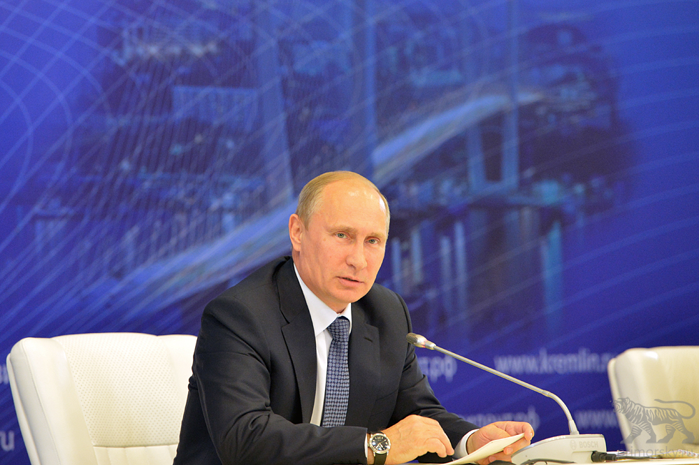 Владимир Путин, Фото с места события из других источников