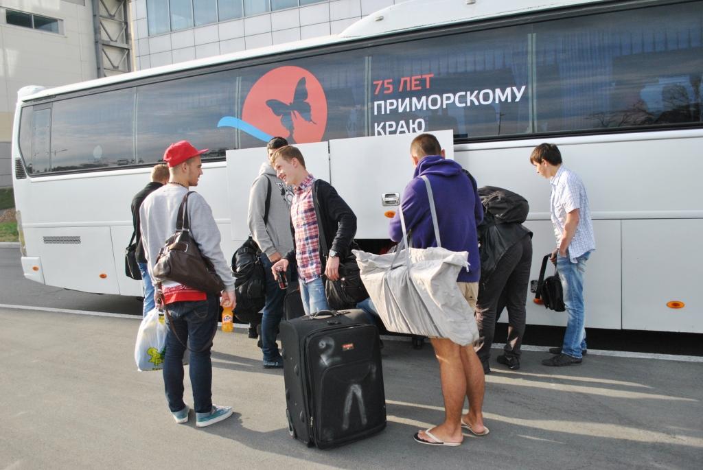 Творческий "десант" ДВФУ отправился в гастрольный тур по Приморью, Фото с места события из других источников