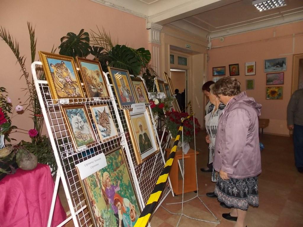 Выставка рукоделия, Фото с места события из других источников