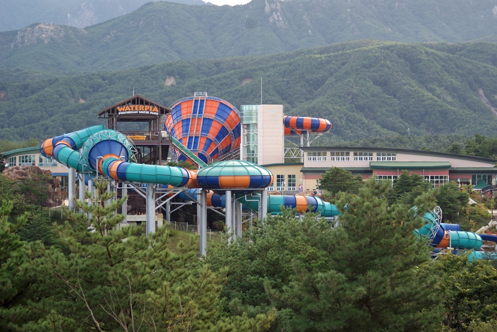 Аквапарк, Фото с места события собственное