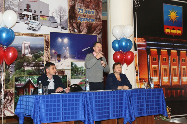 Владимир Новиков, Фото с места события из других источников