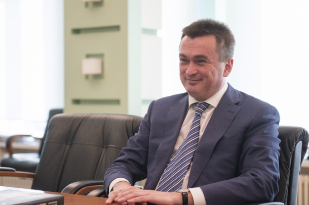 Владимир Миклушевский, Фото с места события из других источников