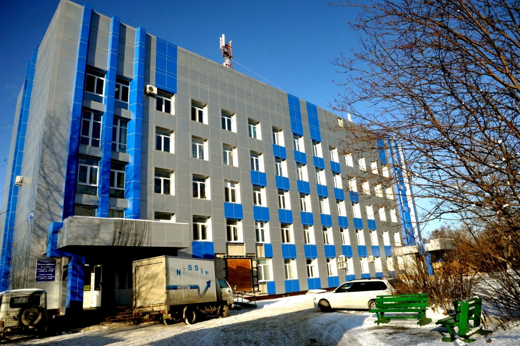 Здание ГДЦ, Фото с места события собственное