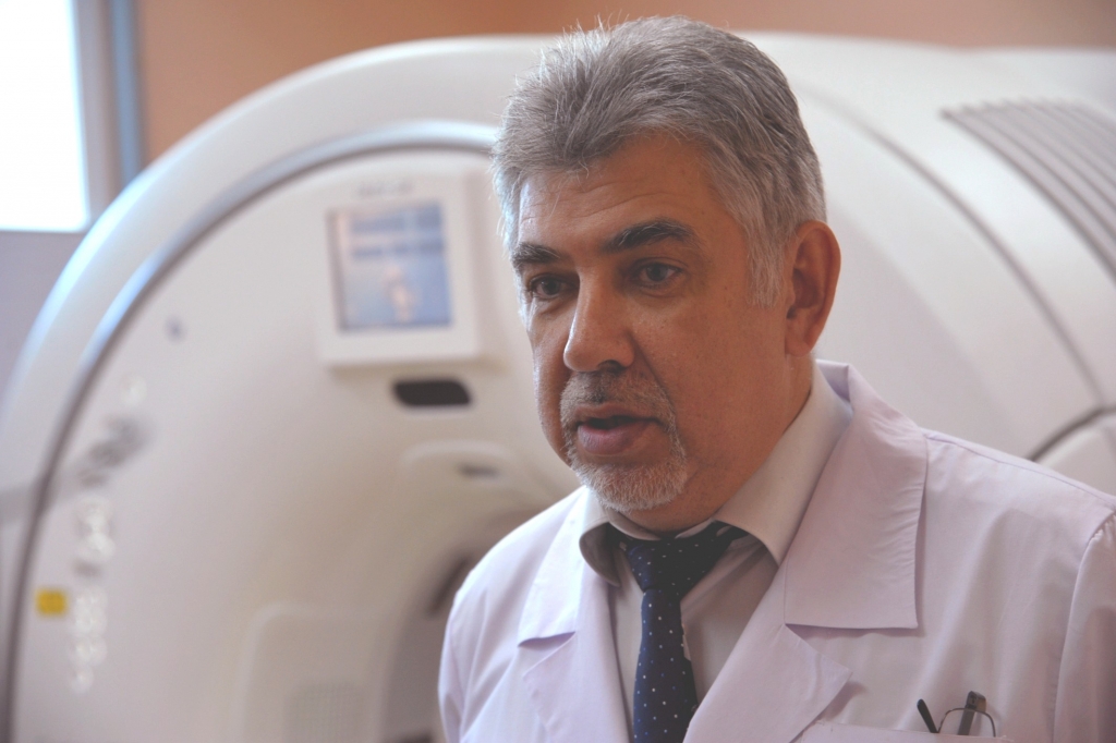 Главврач ГДЦ Олег Саяпин, Фото с места события собственное