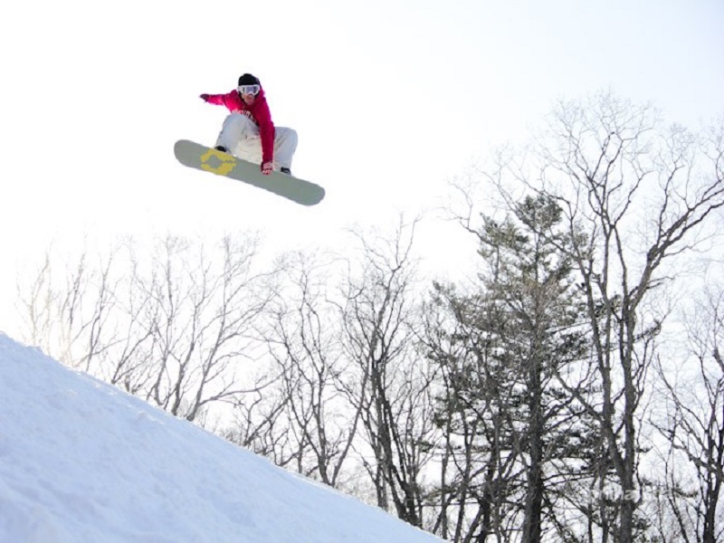 Центр отдыха "Комета" пользуется огромной популярностью среди сноубордистов, Фото с места события из других источников