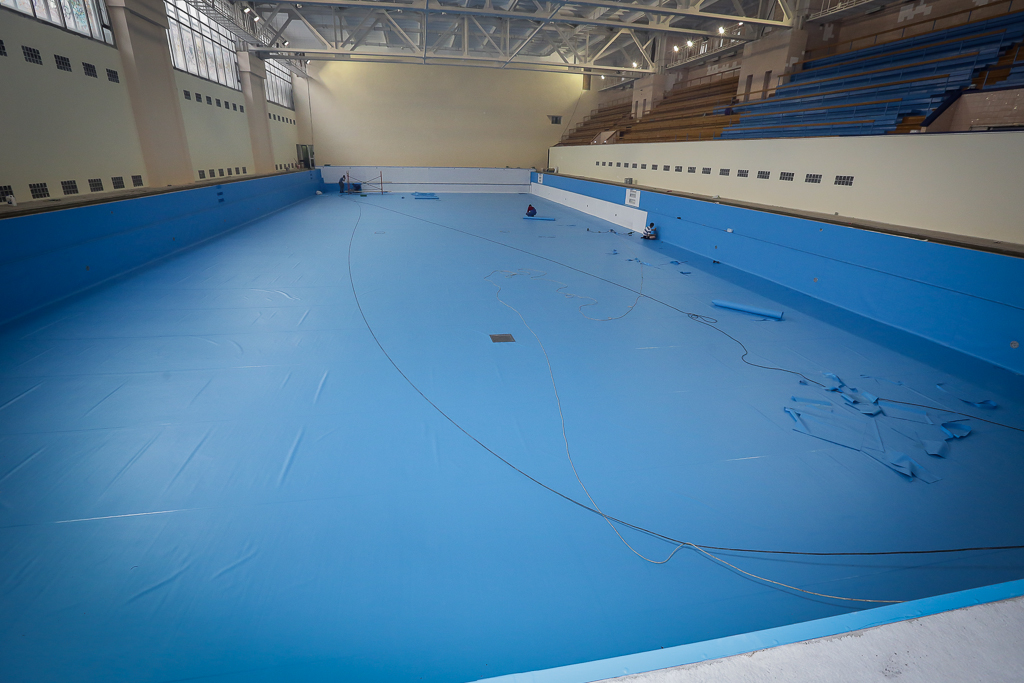 Реконструкция бассейна в СК "Олимпиец", Фото с места события собственное