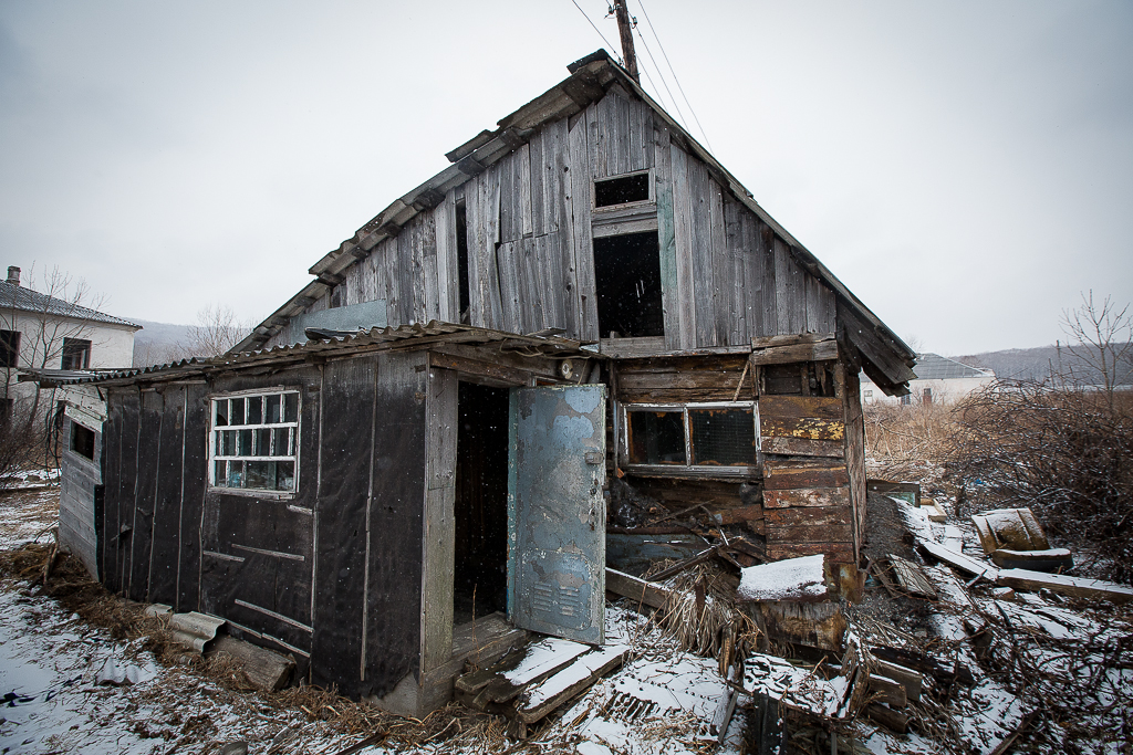 Остатки дома, Фото с места события собственное