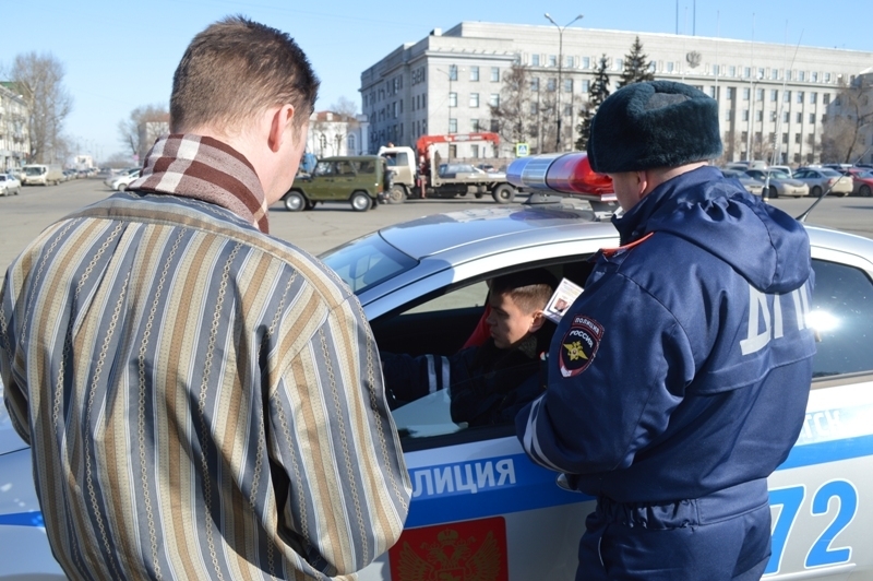 Нарушения полиции. Злостный неплательщик штрафов ГИБДД. Злостный нарушитель ПДД .В Твери. ГИБДД 