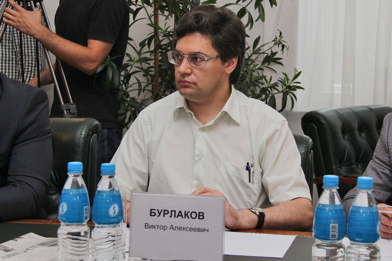 Виктор Бурлаков , Фото с места события собственное