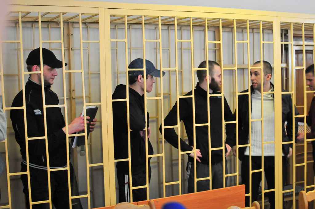 Кировской банде вынесли приговор, Фото с места события собственное