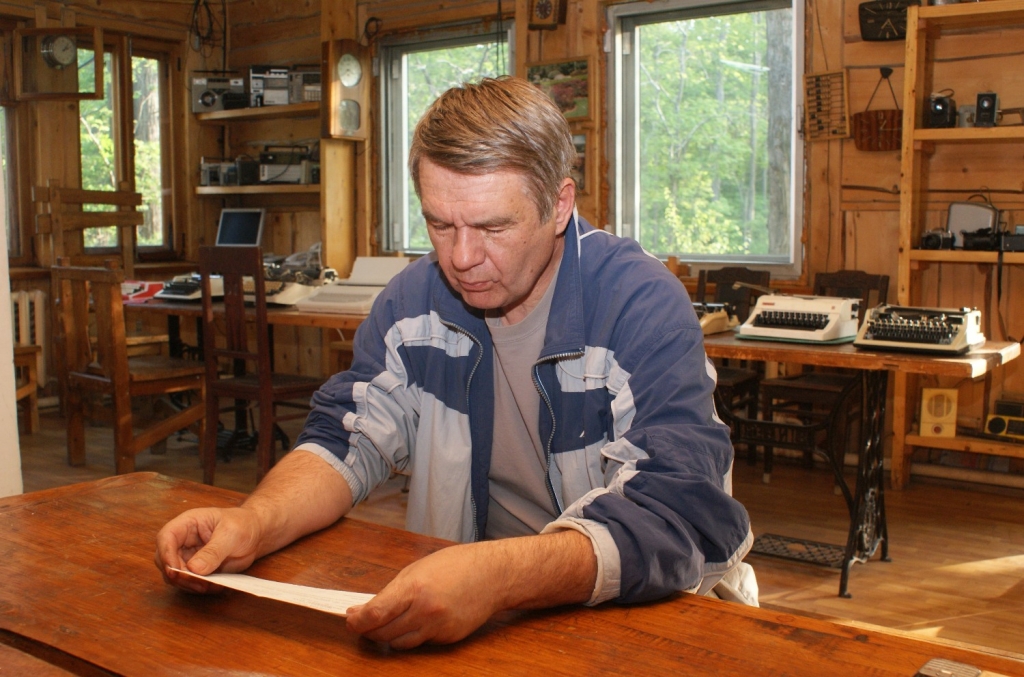 Сергей Матвеенко в собственном музее, Фото с места события собственное