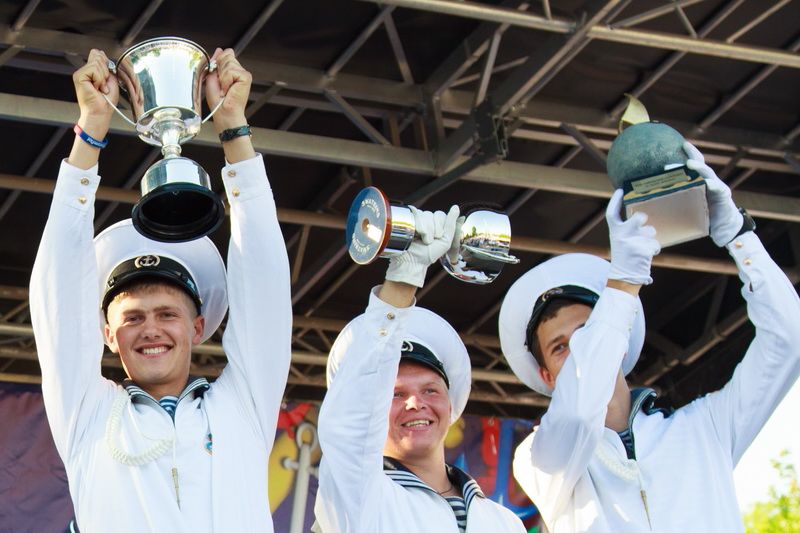 Награды, Фото с места события из других источников