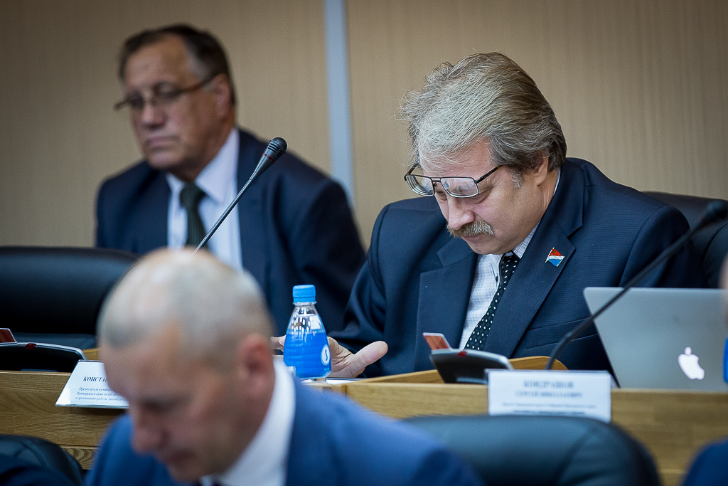 Константин Межонов, фракция "Справедливая Россия", Фото с места события собственное