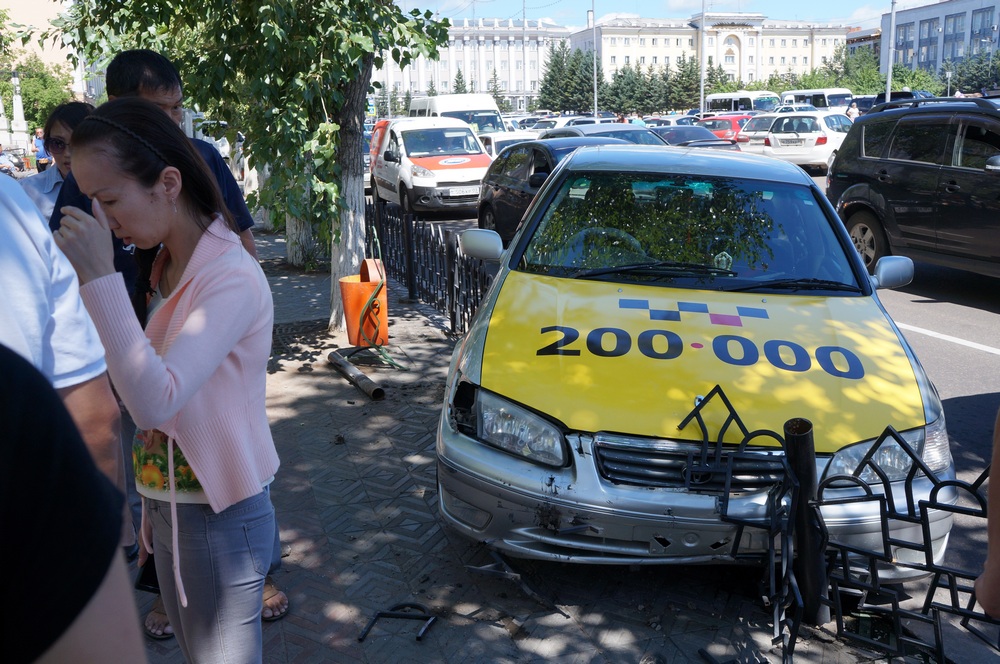 Телефон такси в улан удэ. Такси Улан-Удэ. Такси Улан-Удэ в Улан Удэ.