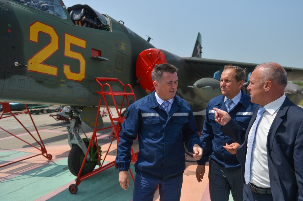 Авиазавод в Уссурийске, Фото с места события из других источников