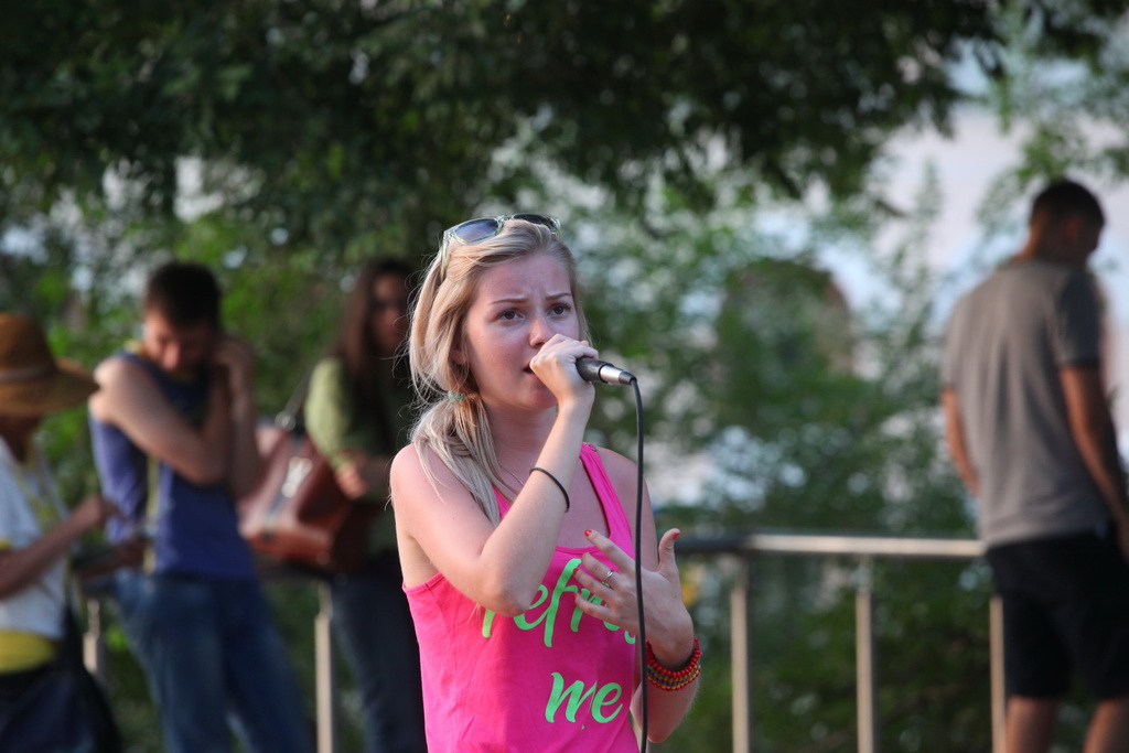 Свой хип-хоп читали и девушки , Фото с места события собственное