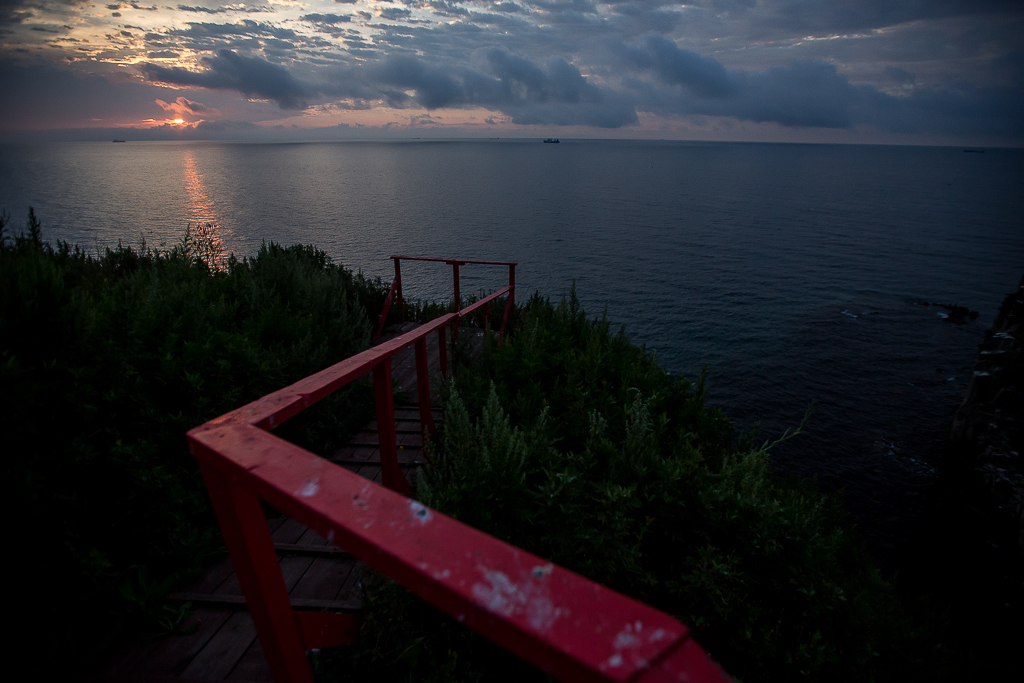 Смотровая площадка возле маяка, Фото с места события собственное