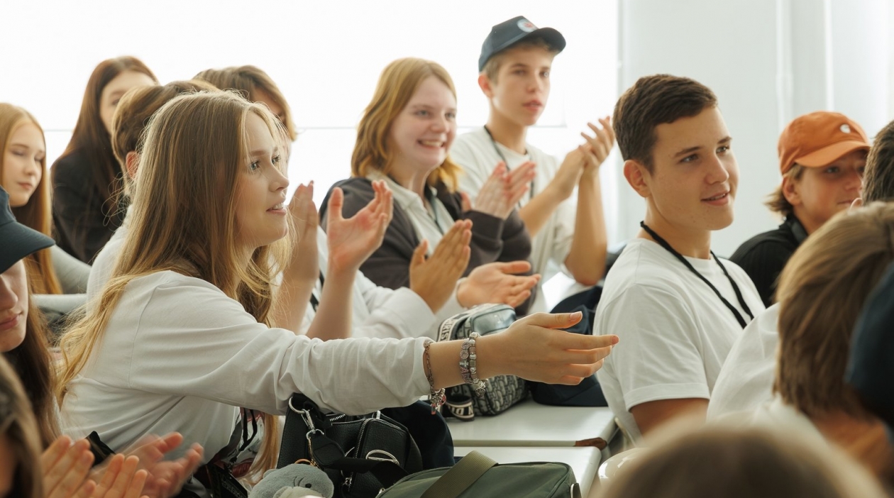 Участники Дальневосточного Молодежного МедиаСаммита ИА PrimaMedia