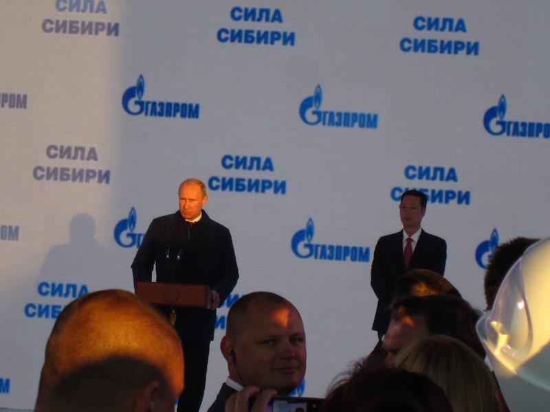 Владимир Путин, Фото с места события из других источников