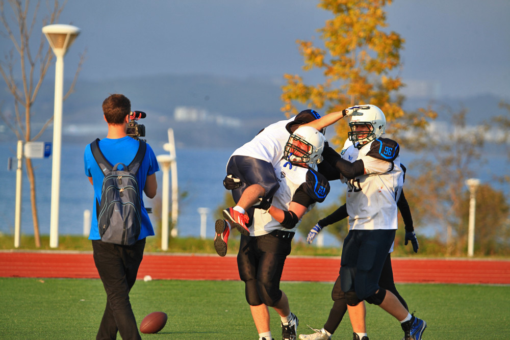 Радость победы, Фото с места события собственное