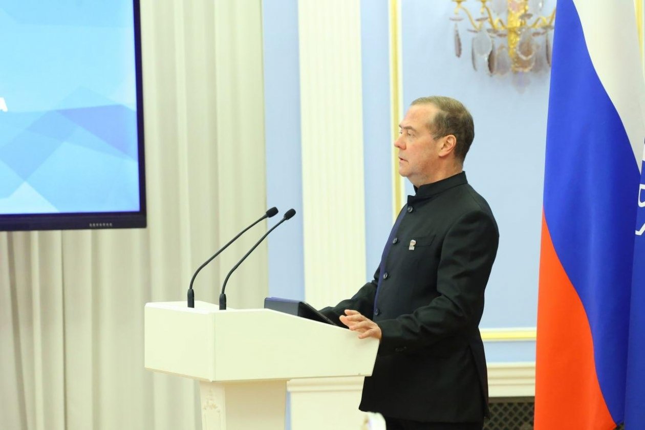 Содержание партийной программы ЕР определяют люди: Дмитрий Медведев рассказал о подготовке главного документа Пресс-служба ЕР