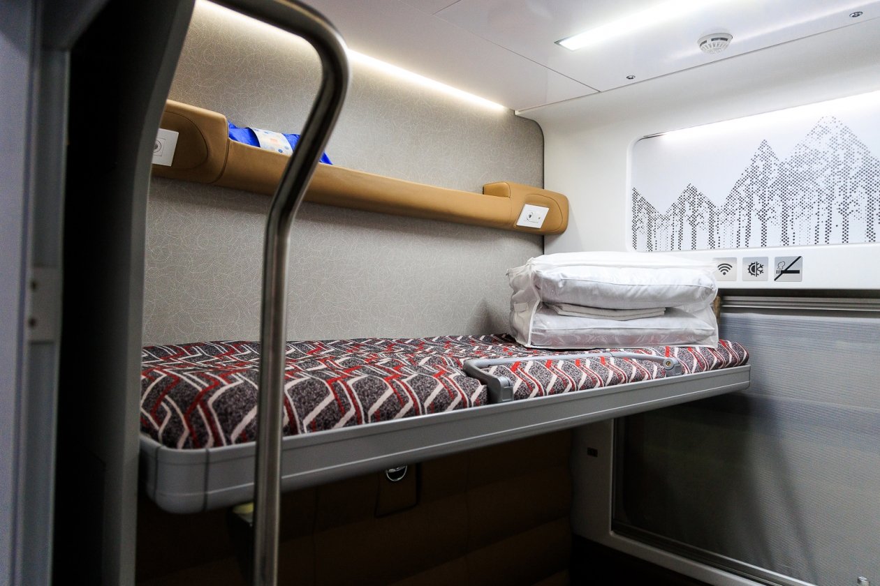 Беру 38-е место у туалета - в поезде еду как царица: еще и в 2 раза дешевле Беру 38-е место у туалета - в поезде еду как царица: еще и в 2 раза дешевле - UssurMedia: Лента новостей, 02.03.2026