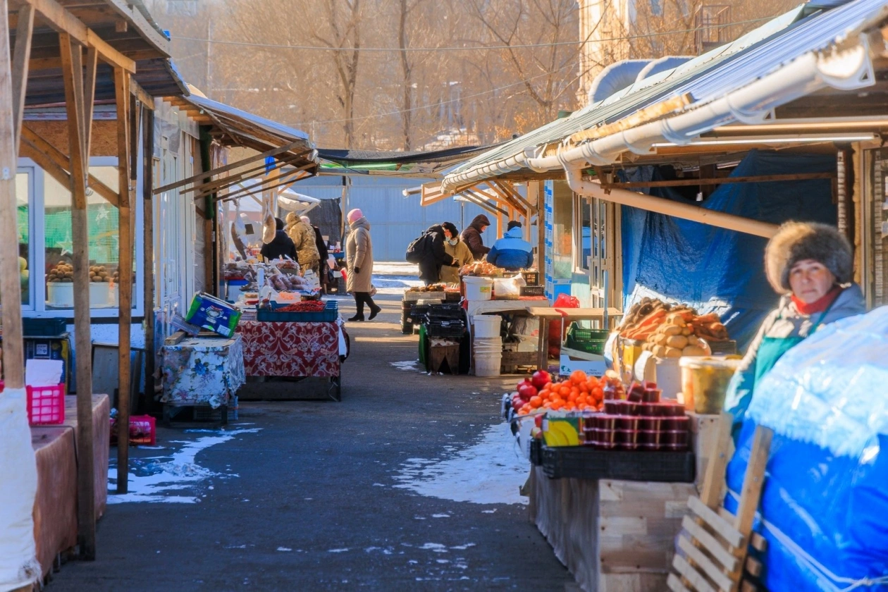 Вместо рынка на кольце Тихой хотят построить торгово-развлекательный центр - PrimaMedia: Лента новостей, 02.03.2026