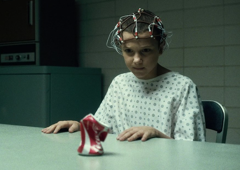 Кадр из сериала &quotОчень странные дела&quot (16+)