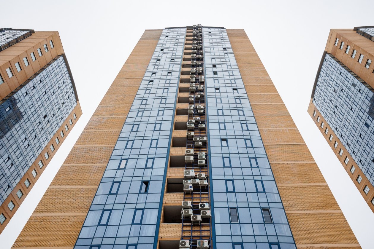 Красное пятно на карте затоваренности: в Приморье не распродано 42% жилья Евгений  Кулешов, ИА PrimaMedia