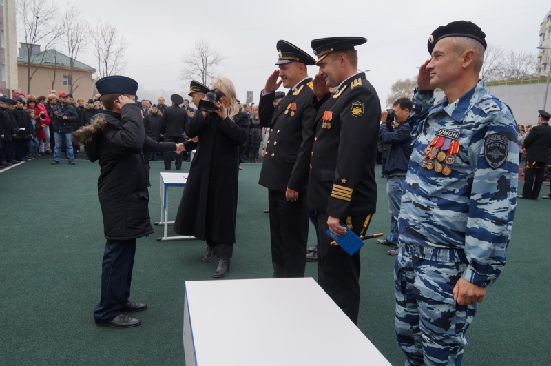 Присяга кадетов , Фото с места события из других источников