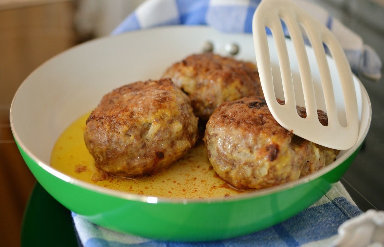 Вот как жарили знаменитые "школьные" котлеты в СССР: вкус детства — готовим для ностальгии - PrimaMedia: Лента новостей, 20.03.2026