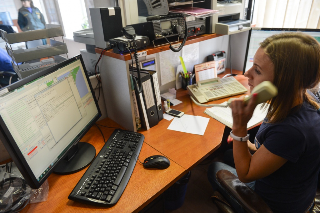 Во Владивостокском центре обработки вызовов будут дежурить 14 диспетчеров, Фото с места события из других источников