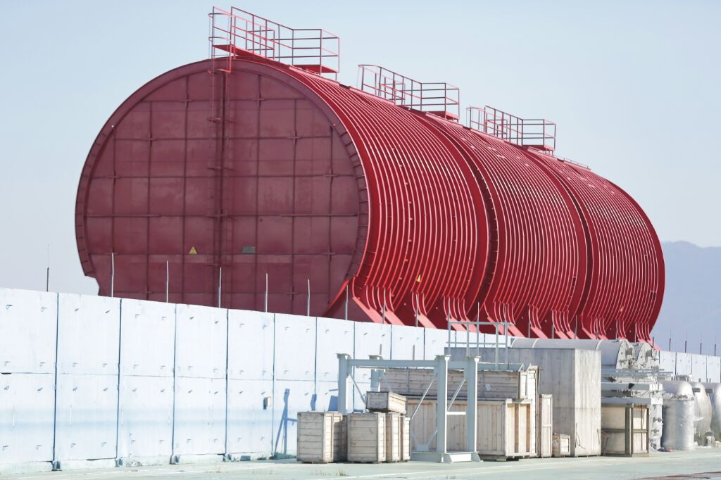 Три первых отсека на месте 70-летнего хранения, Фото с места события собственное