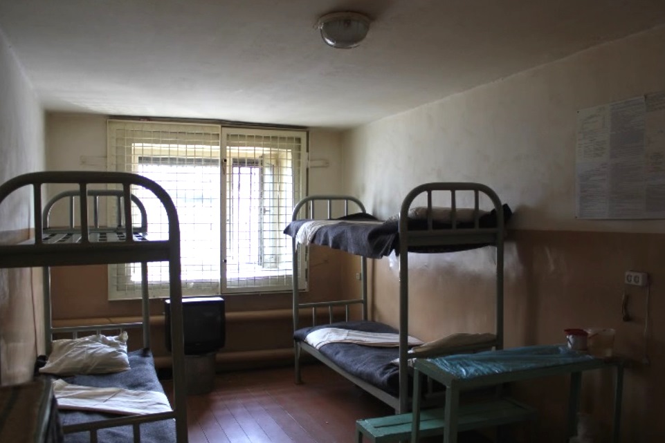 Общая камера СИЗО, Фото с места события собственное