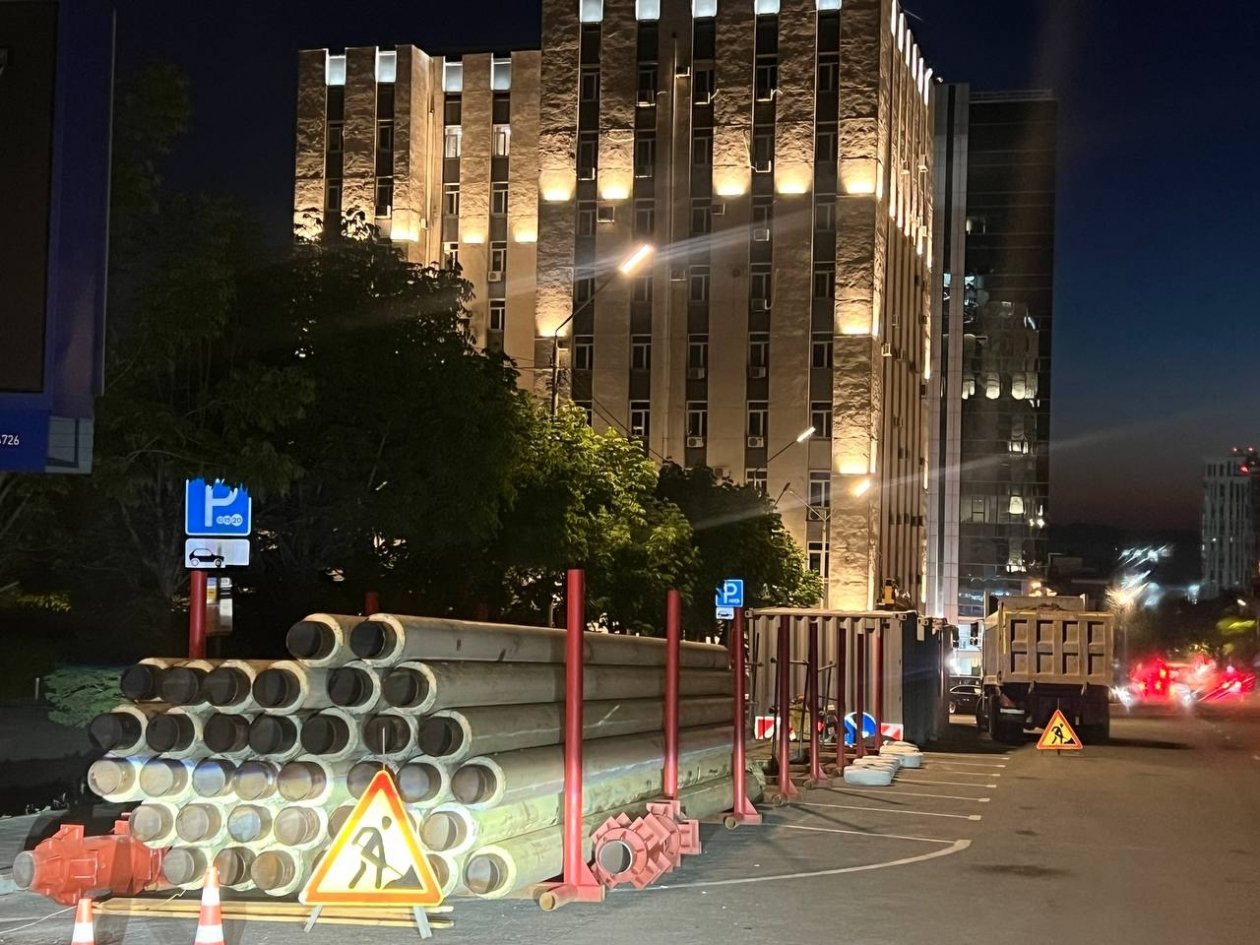 Фонтанную во Владивостоке частично перекрыли до конца лета из-за ремонта теплотрассы пресс-служба ВПЭС