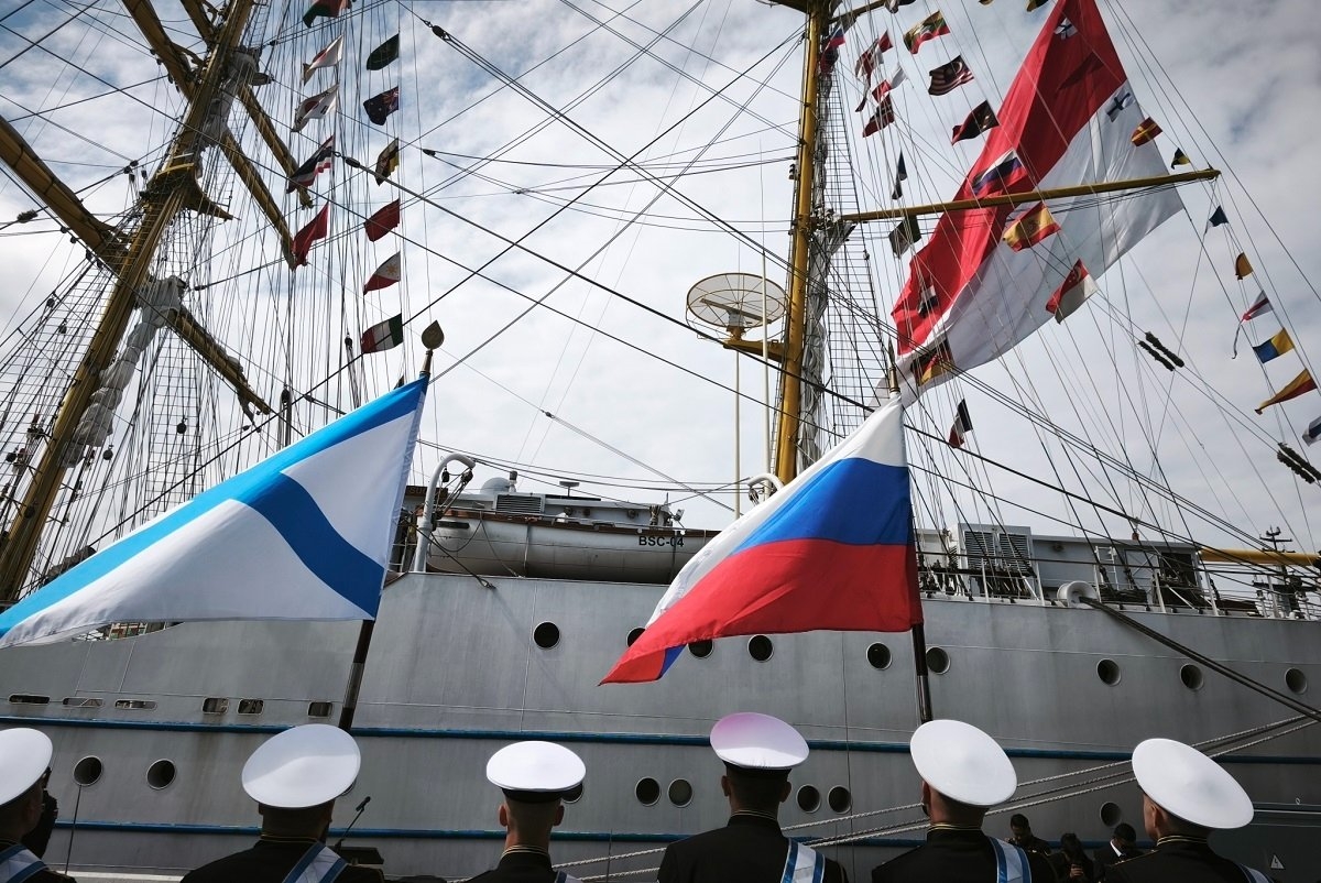 Учебный парусник ВМС Индонезии &quotBima Suci&quot прибыл с визитом во Владивосток Пресс-служба ТОФ