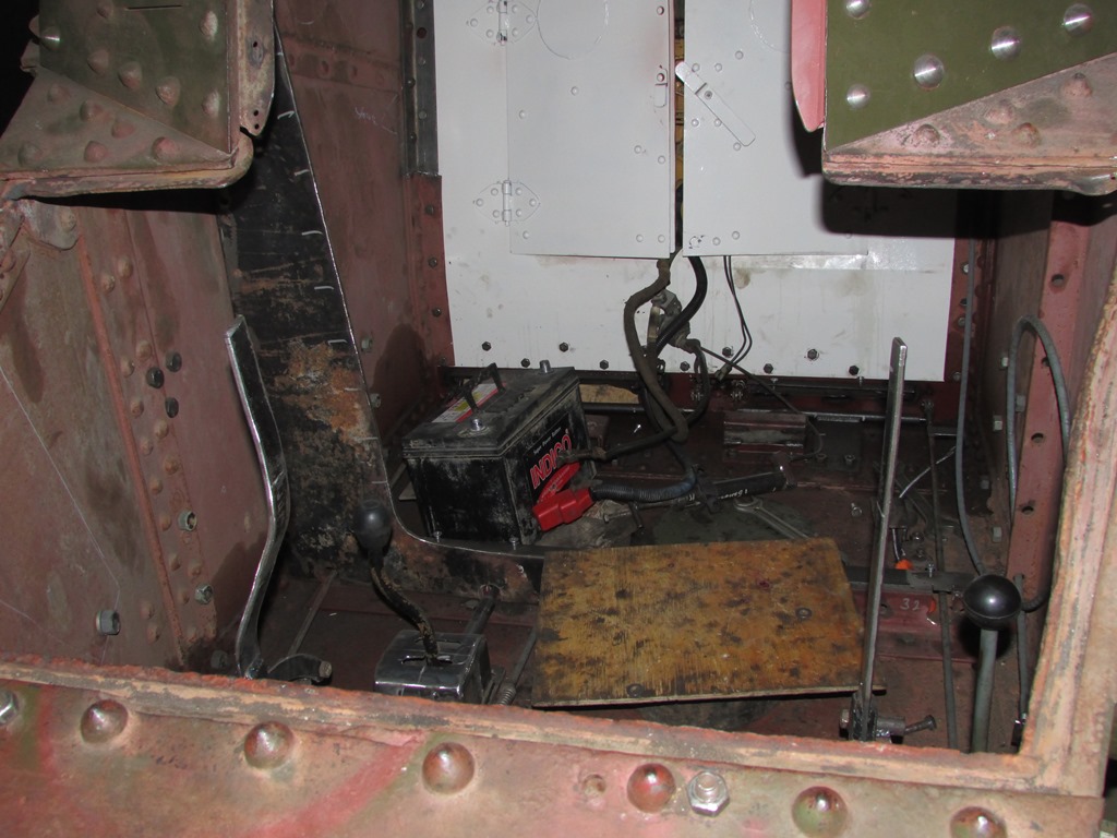 Создание механизмов управления танка, Фото с места события собственное