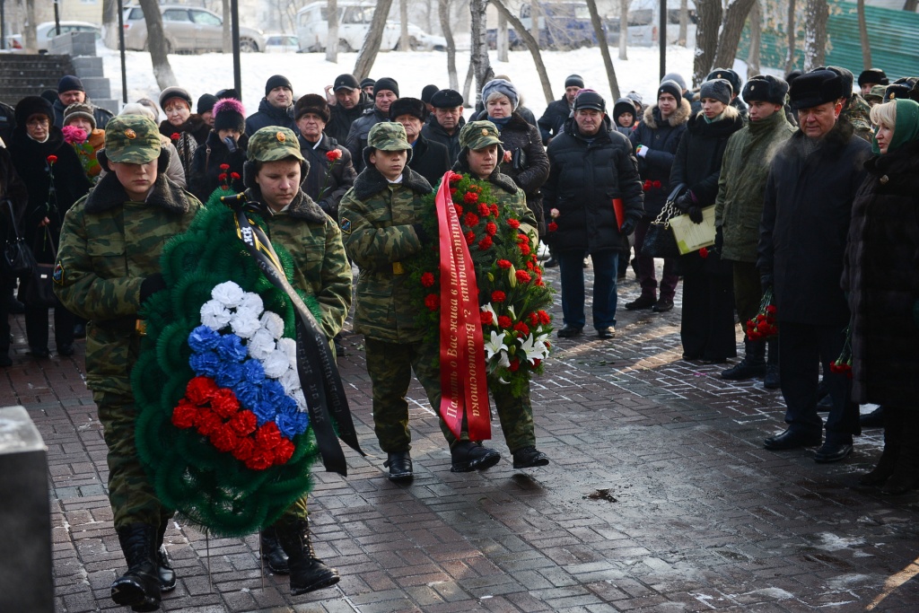 Митинг, Фото с места события из других источников