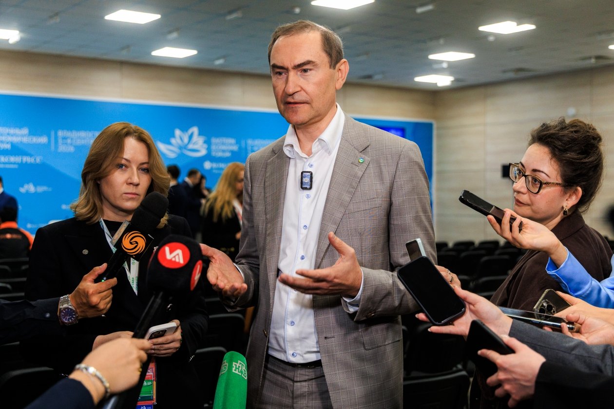 Александр Ведяхин