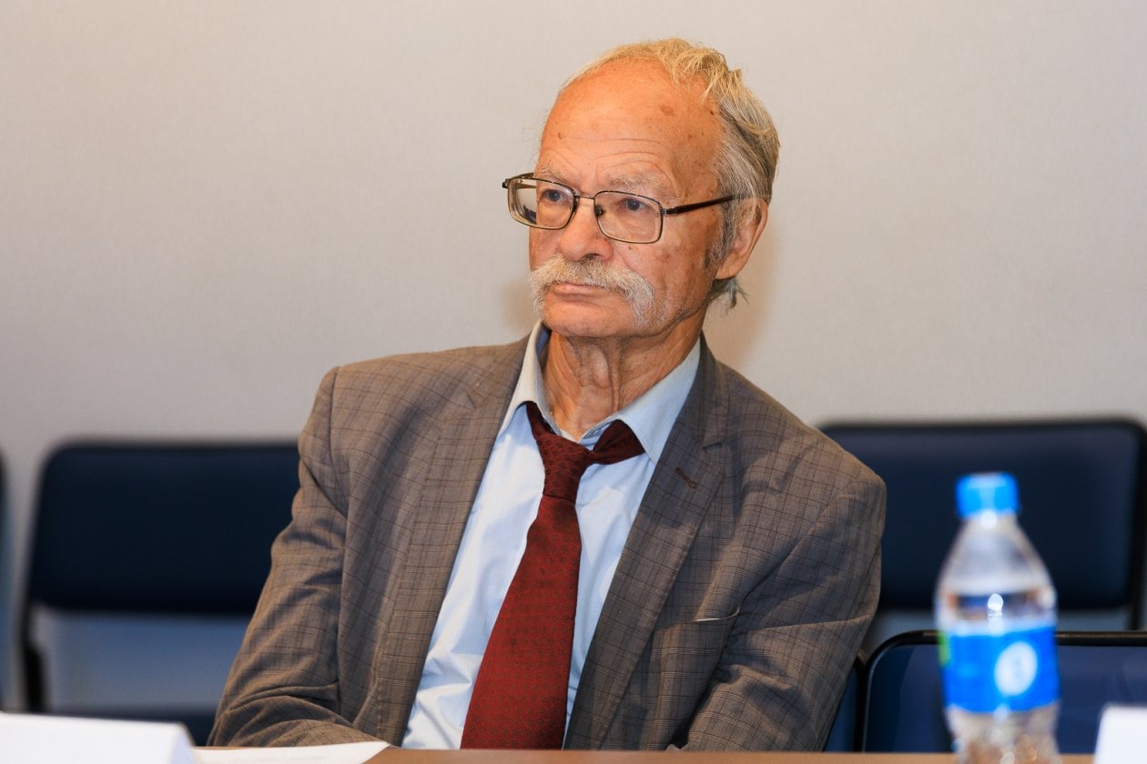 Геннадий Куликов