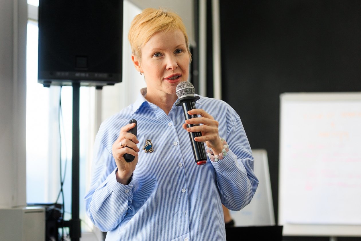 Елена Овсянникова