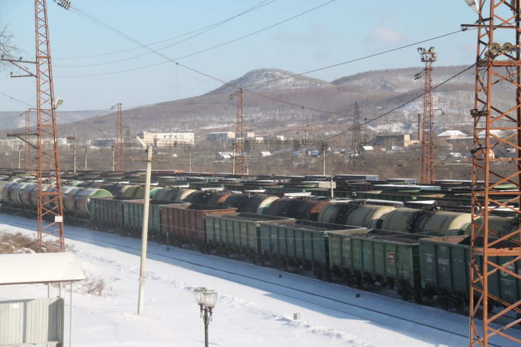 Вагоны простаивают на Дальнем Востоке, Фото с места события из других источников