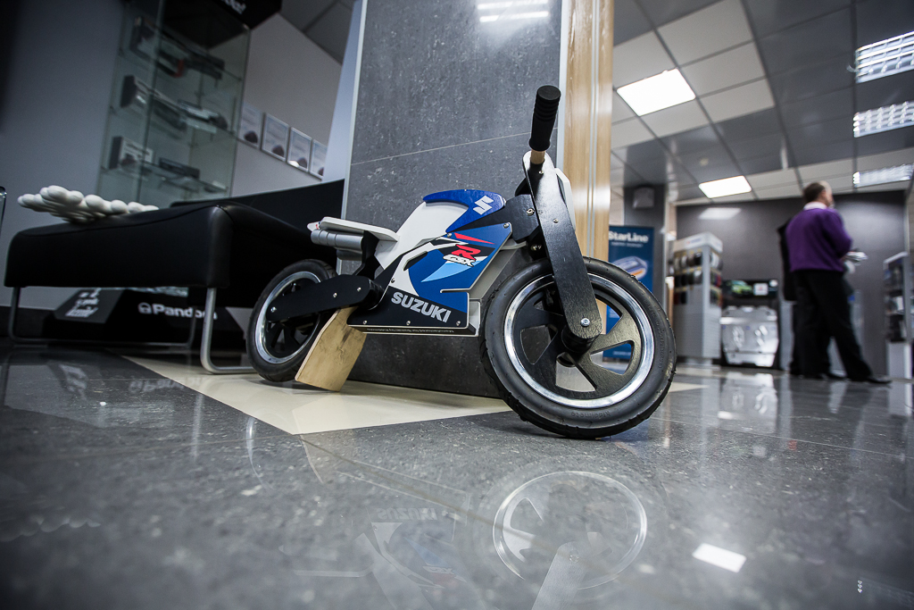 Одна из моделей мотоцикла Suzuki, Фото с места события собственное