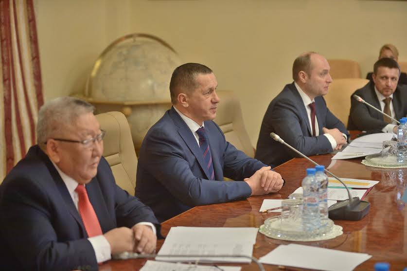 Трутнев, Галушка и Якимов, Фото с места события собственное