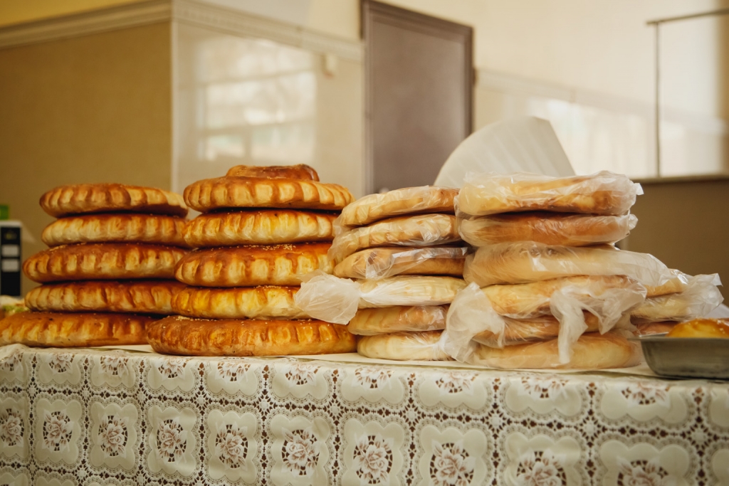 Национальные угощения, Фото с места события собственное