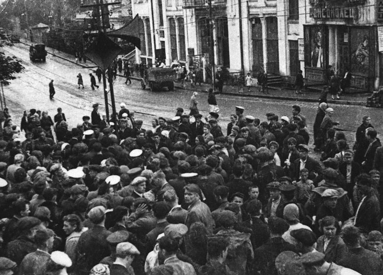 22 июня 1941 года. Владивосток. Фото Мясникова В.Ф., Фото с места события из других источников