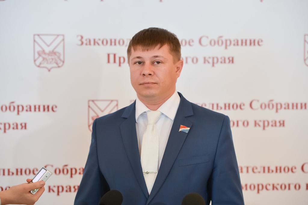 Сергей Дикусар, Фото с места события собственное