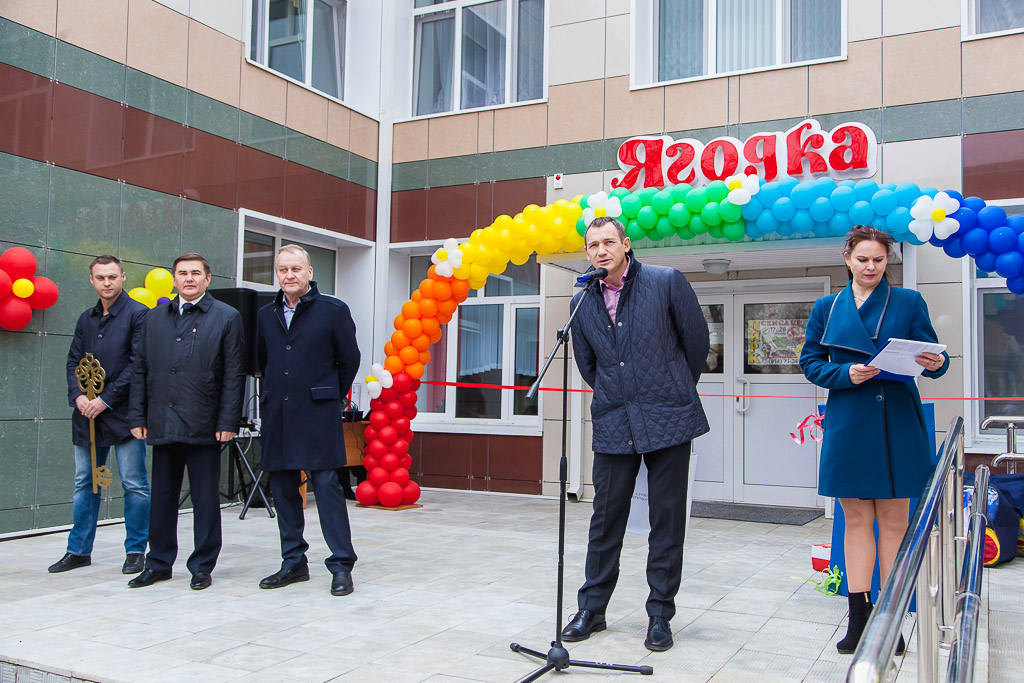 Алексей Сухов, Фото с места события собственное