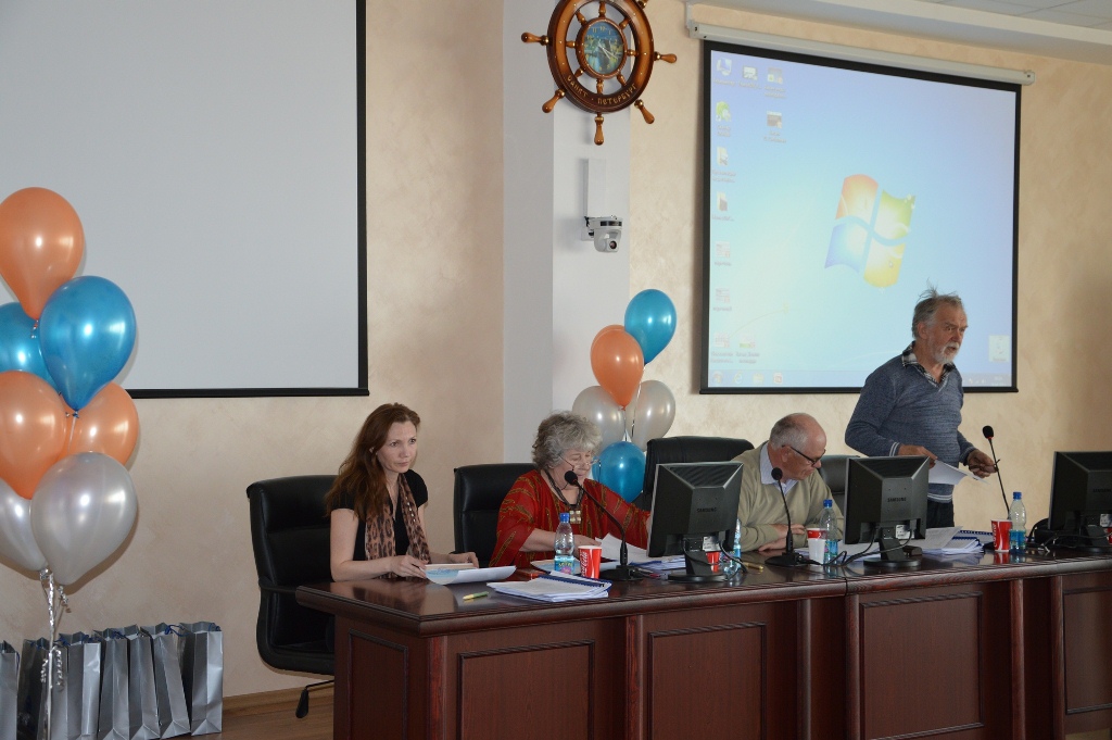 Заседание экспертной комиссии: Алена Насекина, Татьяна Вшивкова, Владимир Раков, Борис Преображенский, Фото с места события из других источников