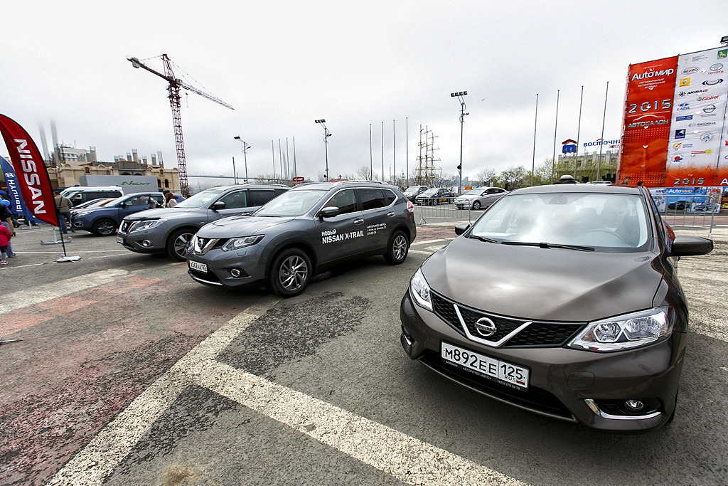 Автомобили Nissan